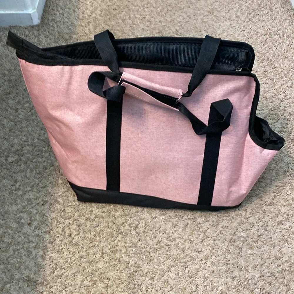 London Fog Pet Carrier NWT